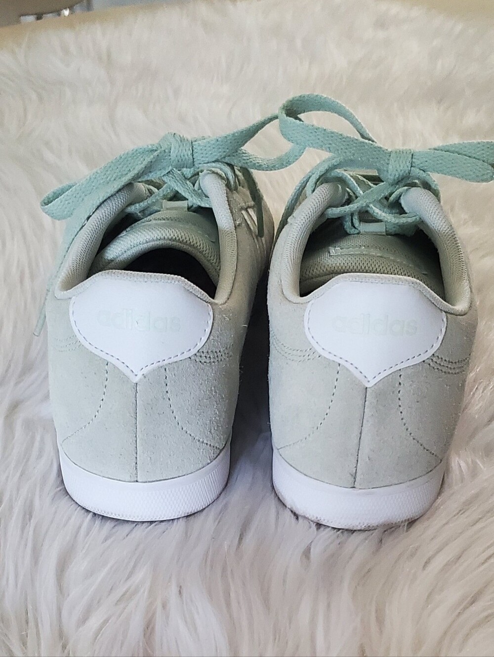 Adidas Women's Light Green Suede Court Sneakers | Lace-Up Casual Shoes Size 10 - Picture 7 of 9